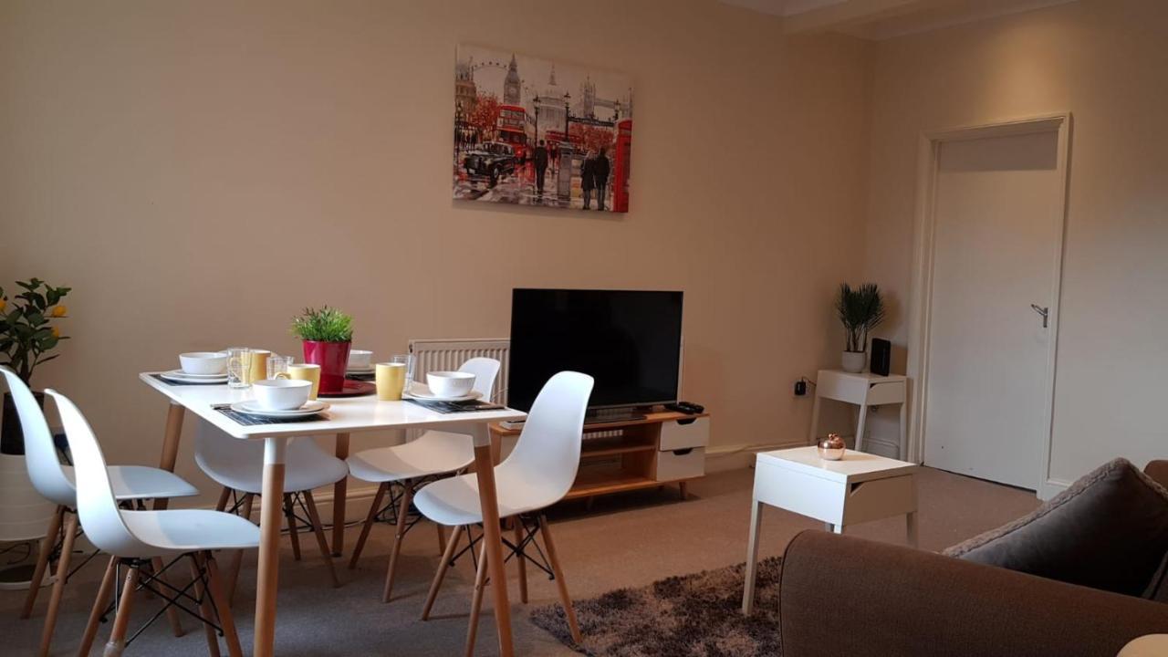 BellaLiving 2 Bedroom Apartment - Luton Luton  Esterno foto